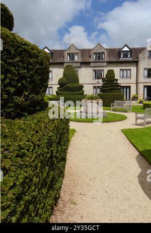 Billesley est Un village et Une paroisse civile dans le district de Stratford dans le Warwickshire, en Angleterre. Il date de 1610 et fonctionne maintenant comme Un hôtel. Banque D'Images