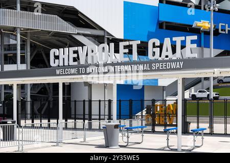 Daytona International Speedway est un circuit de Daytona Beach qui accueille le Daytona 500, ainsi que d'autres courses et divertissements. Chevrolet Gate. Banque D'Images