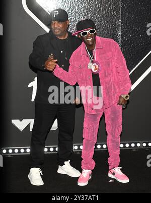 Elmont, États-Unis. 12 septembre 2024. Public Enemy - Chuck d et Flavor FLA assistent aux MTV Video Music Awards 2024 à l'UBS Arena le 9 septembre 2024 à Elmont, New York. Photo : Jeremy Smith/imageSPACEv crédit : Imagespace/Alamy Live News Banque D'Images