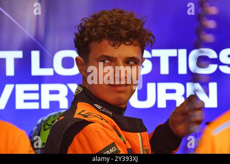 Bakou, Azerbaïdjan. 13 septembre 2024. Lando Norris (GBR) McLaren. 13.09.2024. Championnat du monde de formule 1, Rd 17, Grand Prix d'Azerbaïdjan, Bakou Street circuit, Azerbaïdjan, journée d'entraînement. Le crédit photo devrait se lire : XPB/Alamy Live News. Banque D'Images