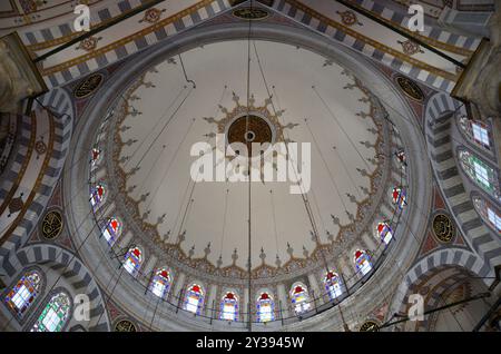 Mosquée Laleli, Fatih, Istanbul, Turquie, Europe-Asie Banque D'Images