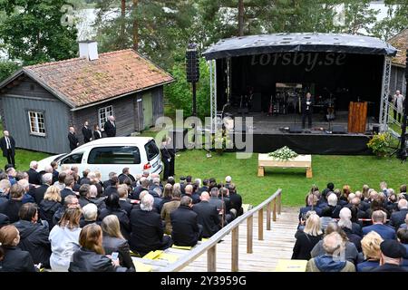 Torsby, Suède. 13 septembre 2024. Les funérailles de l'entraîneur de football Sven-Göran Eriksson se poursuivent au musée Homestead de Torsby, Suède, le 13 septembre 2024. Photo : Tommy Pedersen/TT/Code 10650 crédit : TT News Agency/Alamy Live News Banque D'Images