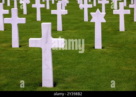 Tombes au cimetière et mémorial américain du Luxembourg, Hamm, Luxembourg Banque D'Images