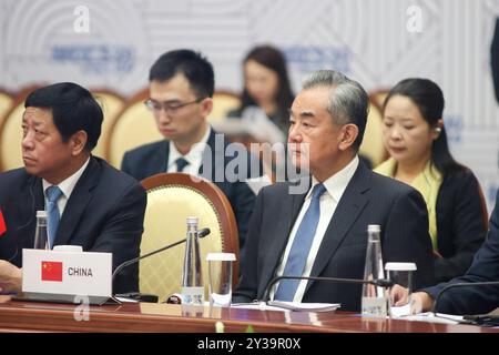 Saint-Pétersbourg, Russie. 11 septembre 2024. Le ministre chinois des Affaires étrangères Wang Yi, lors d'une réunion des représentants des pays BRICS et BRICS plus responsables des questions de sécurité à la Bibliothèque présidentielle Boris Eltsine à Pétersbourg, en Russie. Crédit : SOPA images Limited/Alamy Live News Banque D'Images