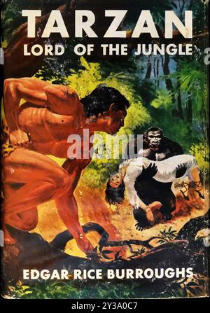 Edgar Rice Burroughs Tarzan Seigneur de la Jungle par Edgar Rice Burroughs NY Grosset Dunlap 1948 Reprint Edition Art by C Edmund Monroe - Vintage Illustrated Magazine Banque D'Images
