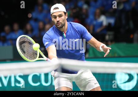 Bologne, Italie. 13 septembre 2024. Matteo Berrettini lors de la finale 8 de la Coupe Davis de tennis entre Matteo Berrettini (Italie) et Alexander Blockx (Belgique) à l'arène Unipol, Casalecchio (Bologne), Bologne, Italie du Nord, vendredi, 13 septembre 2024. Sport - Tennis - (photo Michele Nucci crédit : LaPresse/Alamy Live News Banque D'Images