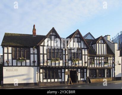 York, North yorkshire, Royaume-uni, 22 janvier 2020 : le pub Black Swan à York un bâtiment historique à colombages datant du XIVe siècle a Banque D'Images