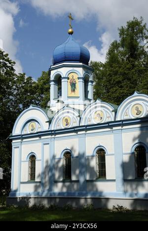 Église orthodoxe de la Transfiguration du Christ, Cesis, Lettonie, Europe Banque D'Images