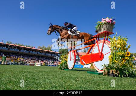 Calgary, Canada - 7 septembre 2024. Olivier Robert, de France, pilote Iglesisa DV, participe à la Coupe des Nations BMO lors du CSIO Spruce Meadows - Master Banque D'Images