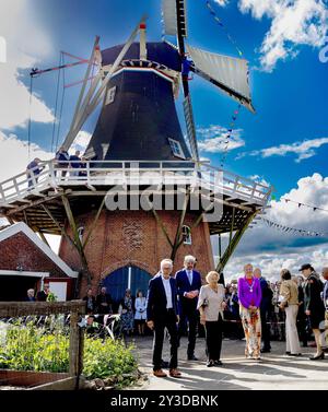 Noordhoek, pays-Bas, 2024-09-13 13:34:45 NOORDHOEK, 13-09-2024, de Noordstar la princesse Beatrix rouvre le moulin à grains et à décorticage de Noordstar à Noordbroek. La princesse Beatrix est la patronne de Hollandsche MolenPHOTO : NLBeeld/Patrick van EMST crédit : NL Beeld/Patrick van EMST Banque D'Images