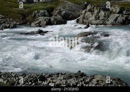 Cascade à Rallarvegen, Buskerud, Norvège, Europe Banque D'Images