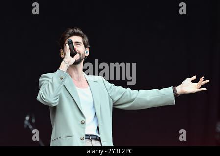 Hockenheim, Allemagne. 13 septembre 2024. Le musicien Alvaro Soler se produit au Festival Glücksgefühle au Hockenheimring. Crédit : Uwe Anspach/dpa/Alamy Live News Banque D'Images