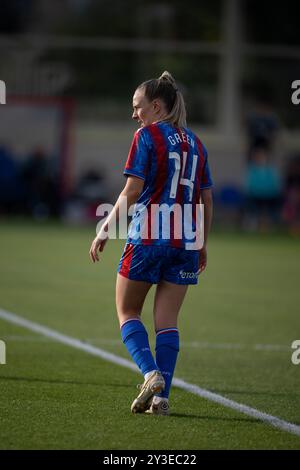 LONDRES, ANGLETERRE - 12 SEPTEMBRE : Josie Green du Crystal Palace FC Women lors du match amical féminin de pré-saison entre Crystal Palace et ADO Den Banque D'Images