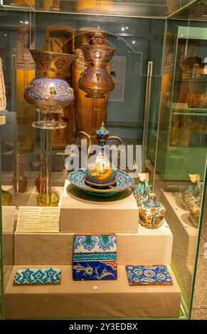 Egypte, aéroport du Caire, objets exposés au Musée du terminal 2 : chefs-d'œuvre de la famille Mohamed Ali Pacha. Banque D'Images