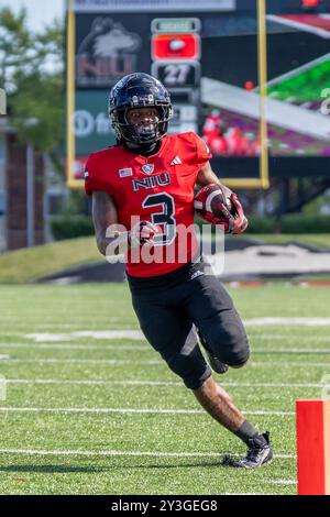 DeKalb, États-Unis. 31 août 2024. Trayvon Rudolph (#3) en action lors de l'ouverture de la saison 2024 de la NCAA pour les Huskies de l'Université Northern Illinois contre les Leathernecks de l'Université Western Illinois au Huskie Stadium. Score final : NIU 54:15 WIU. (Photo de Raj Chavda/SOPA images/SIPA USA) crédit : SIPA USA/Alamy Live News Banque D'Images