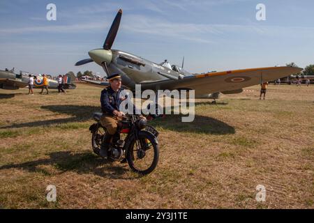 Le festival Air Legend à l'aérodrome de Villaroche, tous les deux week-ends de septembre. C'est l'un des plus grands rassemblements du genre en Europe Banque D'Images