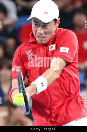 Tokyo, Japon. 14 septembre 2024. Le Japonais Kei Nishikori retourne le ballon contre le colombien Nicolas Mejia lors de la Coupe Davis, le match de la Coupe du monde de tennis du groupe I au Colisée Ariake à Tokyo le samedi 2024 septembre. Nishikori a battu Mejia 6-4, 6-4 et le Japon a mené la Colombie 2-0. (Photo de Yoshio Tsunoda/AFLO) Banque D'Images