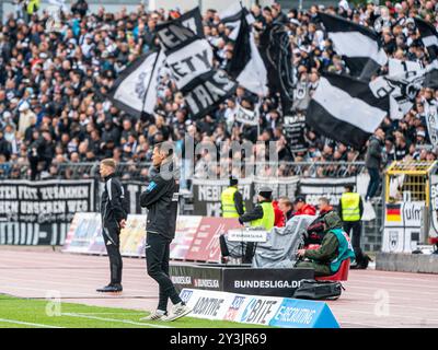 Ulm, Deutschland. 14 septembre 2024. Thomas Woerle, Cheftrainer (SSV Ulm 1846), GER, SSV Ulm 1846 vs. 1. FC Nuernberg, Fussball, 2. Bundesliga, Spielzeit 2024/2025, 14.09.2024, la réglementation DFB/DFL interdit toute utilisation de photographies comme séquences d'images et/ou quasi-vidéo. Foto : EIBNER/Michael Schmidt crédit : dpa/Alamy Live News Banque D'Images