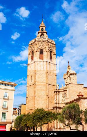 Cathédrale métropolitaine de Valence ou basilique de l'Assomption de notre-Dame de Valence vue panoramique aérienne en Espagne Banque D'Images