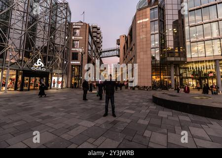 Oslo - 11 février 2023 : la zone portuaire du centre-ville d'Oslo, Norvège Banque D'Images