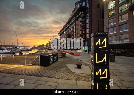 Oslo - 11 février 2023 : la zone portuaire du centre-ville d'Oslo, Norvège Banque D'Images