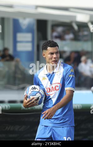 Alexander Jallow du Brescia Calcio FC lors de Brescia Calcio vs Frosinone Calcio, 5Â° Serie B BKT 2024-25 match au stade Mario Rigamonti à Brescia (BS), Italie, le 14 septembre 2024. Banque D'Images