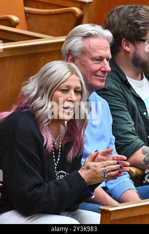 Stockholm, Suède. 14 septembre 2024. STOCKHOLM, SUÈDE 20240914Patricia et Björn Borg sur place samedi lorsque leur fils Leo Borg joue lors des qualifications de la Coupe Davis entre la Suède et l'Inde au Royal Tennis Hall, Stockholm, Suède, 14 septembre 2024. Photo : Claudio Bresciani/TT/Code 10090 crédit : TT News Agency/Alamy Live News Banque D'Images