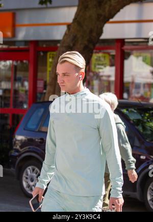 Brentwood UK Essex 14th Sep, 2024.Harry Derbidge la seule façon est Essex et TOWIE star est vu dans Brentwood Essex crédit : Richard Lincoln / Alamy Live News Banque D'Images