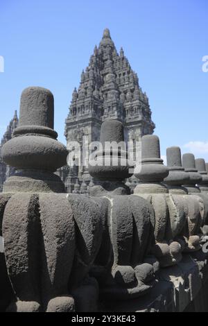 Prambanan est un temple hindou du neuvième siècle dans le centre de Java, Indonésie, Asie Banque D'Images