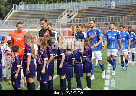 Como, Italie. 14 septembre 2024. Côme est le joueur lors du match de football Serie A Enilive 2024/2025 entre Côme et Bologne au stade Giuseppe Sinigaglia de Côme, Italie du Nord - samedi 14 septembre 2024. Sport - Football. (Photo de Antonio Saia/LaPresse) crédit : LaPresse/Alamy Live News Banque D'Images