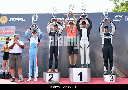 Chennai, INDE. 14 septembre 2024. Jaden Pariat de Bangalore Speedsters célèbre sa victoire dans la course 1 de la troisième ronde du Championnat indien F4 à Chennai, INDE. Crédit : Ranjith Kumar/Alamy Live News. Banque D'Images