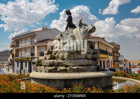 Monument allégorique à Cabeza del Buey, une fontaine avec les symboles de la ville Banque D'Images