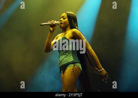 ROYAUME-UNI. 13 septembre 2024. LONDRES, ANGLETERRE - 13 SEPTEMBRE : Azealia Banks se produisant à la Brixton Academy le 13 septembre 2024 à Londres, Angleterre. USAGE ÉDITORIAL EXCLUSIF Cap/Mar © Mar/Capital Pictures crédit : Capital Pictures/Alamy Live News Banque D'Images