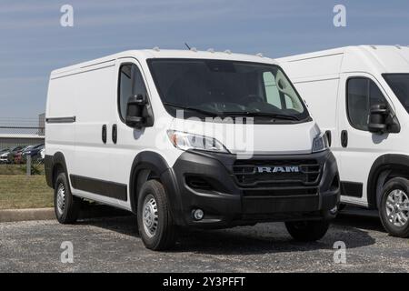 Indianapolis - 12 septembre 2024 : présentation du Ram 3500 ProMaster chez un concessionnaire. RAM propose le ProMaster 3500 avec un moteur V6 VVT de 3,6 l. Banque D'Images