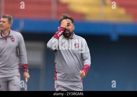 Itajai, Brésil. 14 septembre 2024. SC - ITAJAI - 09/14/2024 - B 2024 BRÉSILIEN, BRUSQUE x VILA NOVA-GO - Luizinho Lopes entraîneur de Vila Nova-GO lors du match contre brusque au stade Hercilio Luz pour le championnat brésilien B 2024. Photo : Beno Kuster Nunes/AGIF crédit : AGIF/Alamy Live News Banque D'Images