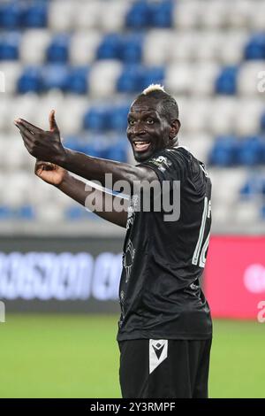 Mamadou Sakho du FC Torpedo Kutaisi lors du match de la ligue de football géorgienne 2024 entre le FC Dinamo Tbilissi et le FC Torpedo Kutaisi au Boris Paitchadze Dinamo Arena le 18 août 2024 à Tbilissi, Géorgie. Tbilissi Dinamo Arena nommé d'après Boris Paichadze, Akaki Tsereteli Avenue, Didube, Tbilissi, 0154, Géorgie Géorgie Copyright : xArturxStabulnieksx 653439 Banque D'Images