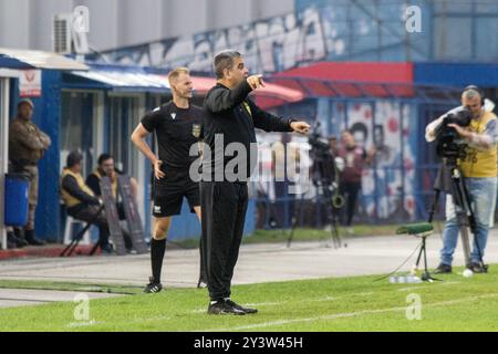 Itajai, Brésil. 14 septembre 2024. SC - ITAJAI - 09/14/2024 - B BRÉSILIEN 2024, BRUSQUE x VILA NOVA-GO - Marcelo Cabo entraîneur de brusque lors du match contre Vila Nova-GO au stade Hercilio Luz pour le championnat B brésilien 2024. Photo : Lucas Gabriel Cardoso/AGIF (photo : Lucas Gabriel Cardoso/AGIF/Sipa USA) crédit : Sipa USA/Alamy Live News Banque D'Images