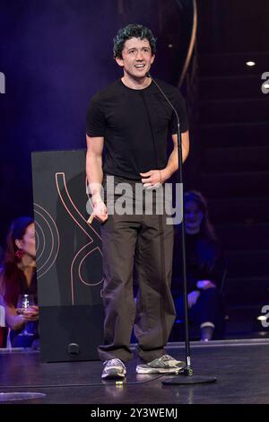 Verleihung Deutscher Schauspielpreis 2024 Maximilian Mundt BEI der Verleihung Deutscher Schauspielpreis 2024 im Club Theater Berlin. 13.09.2024 *** cérémonie du Prix allemand d'acteur 2024 Maximilian Mundt à la cérémonie du Prix allemand d'acteur 2024 au Club Theater Berlin 13 09 2024 Copyright : xEventpressx/xSaschaxRadkex Banque D'Images