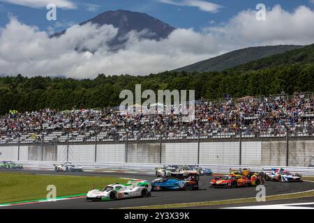 99 TINCKNELL Harry (gbr), JANI Neel (SWI), ANDLAUER Julien (fra), Proton Competition, Porsche 963 #99, Hypercar, 35 MILESI Charles (fra), HABSBURG-LOTHRINGEN Ferdinand (aut), GOUNON Jules (fra), Alpine Endurance Team #35, Alpine A424, Hypercar, 51 PIER GUIDI Alessandro (ita), CALADO James (gbr), GIOVINAZZI Antonio (ita), Ferrari AF Corse, Ferrari 499P #51, Hypercar, 20 VAN DER LINDE Sheldon (zaf), FRIJNS Robin (nld), RAST René (ger), BMW M Team WRT, BMW Hybrid V8 #20, Hypercar, 12 STEVENS Will (gbr), NATO Norman (fra), ILOTT Callum (gbr), Hertz Team Jota, Porsche 963 #12, Hypercar, 83 KUBICA R Banque D'Images