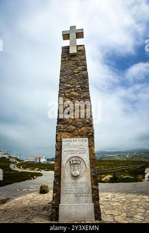 Monument marquant le point le plus occidental de l'Europe continentale à Cabo da Roca - Portugal Banque D'Images