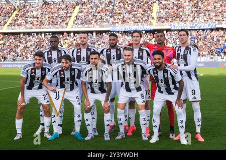 Les joueurs de la Juventus posent pour une photo d'équipe avant le match de Serie A Empoli vs Juventus au stade Carlo Castellani le 14 septembre 2024 à Empoli. Banque D'Images
