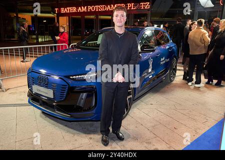 Verleihung Deutscher Schauspielpreis 2024 Maximilian Scheidt BEI der Verleihung Deutscher Schauspielpreis 2024 im Club Theater Berlin. 13.09.2024 *** cérémonie du Prix allemand d'acteur 2024 Maximilian Scheidt lors de la cérémonie du Prix allemand d'acteur 2024 au Club Theater Berlin 13 09 2024 Copyright : xEventpressx/xSaschaxRadkex Banque D'Images