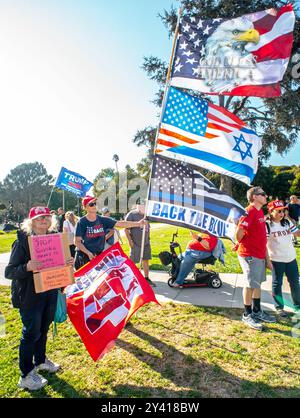 Septembre 14 2024 Los Angeles, Beverly Hills, Californie, rassemblement de Beverly Hills pour Trump au 1300 Beverly Park Beverly Hills, les partisans de Trump ont défilé à travers Rodeo Drive exprimant leurs convictions politiques pour réélire l'ancien président des États-Unis. Banque D'Images