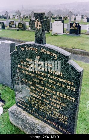 Pierre tombale marquant la tombe de William Nash, alors que la ville se prépare à marquer le 20e anniversaire du massacre du dimanche sanglant au cimetière de Derry City, le 24 janvier 1992 à Londonderry, en Irlande du Nord. Nash et 13 autres ont été tués par des soldats britanniques lors d'une marche pour les droits civiques à Guildhall Square en 1972. Banque D'Images