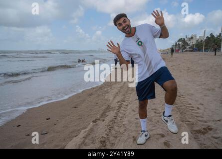 MUMBAI, INDE - 8 SEPTEMBRE : (NOTE DE LA RÉDACTION : ceci est une image exclusive de Hindustan Times/Sipa USA) influenceur et créateur de contenu allemand Younes Zarou pose lors d'une interview exclusive avec HT City, le 8 septembre 2024 à Mumbai, Inde. Younes Zarou est actuellement à son premier voyage en Inde, et dans un tournage exclusif avec HT City, il réfléchit à son séjour dans le pays. « Le plan était de rester deux semaines, mais cela fait plus d’un mois maintenant et je ne veux toujours pas partir », dit-il, informant qu’il a visité Delhi, Agra, Jaipur, Mumbai, Kerala, Hyderabad et Bangalore pendant son voyage. (Pho Banque D'Images