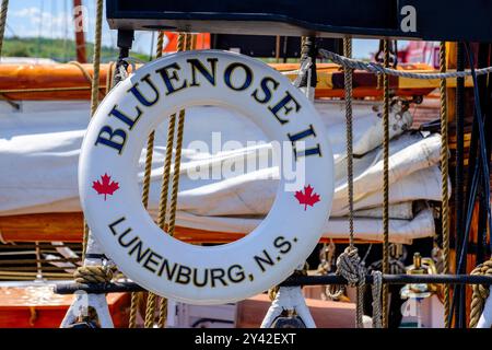 Voilier Bluenose II amarré sur le port de Lunenburg, Nouvelle-Écosse, Canada atlantique Banque D'Images