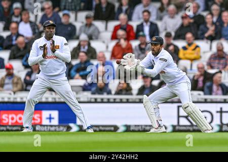 Kia Oval, Londres, Royaume-Uni. 6 septembre 2024. 3e Rothesay Cricket test match, premier jour, Angleterre contre Sri Lanka ; Dinesh Chandimal du Sri Lanka fait une halte derrière le wicket Credit : action plus Sports/Alamy Live News Banque D'Images