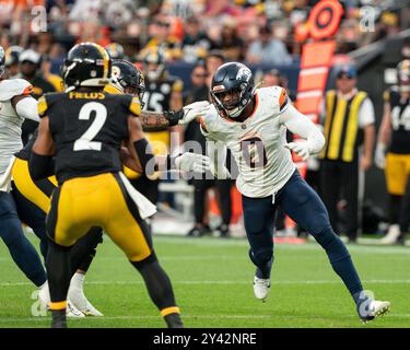 Denver, États-Unis. 15 septembre 2024 : Jonathon Cooper (0), linebacker des Broncos de Denver, se précipite dans la seconde moitié du match de football entre les Broncos de Denver et les Steelers de Pittsburgh Derek Regensburger/CSM. Crédit : Cal Sport Media/Alamy Live News Banque D'Images
