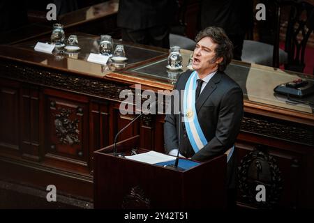 Buenos Aires, Argentine. 15 septembre 2024. Le Président Javier Milei présente le budget pour l'année 2025 au Congrès national. Crédit : SOPA images Limited/Alamy Live News Banque D'Images