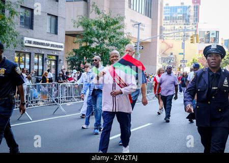 New York, NY, États-Unis. 15 septembre 2024. Le maire Eric Adams participe à la 55e parade annuelle de la Journée afro-américaine à Harlem, New York, le 15 septembre 2024. Crédit : Katie Godowski/Media Punch/Alamy Live News Banque D'Images